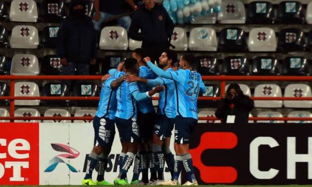 Pachuca pone pie y medio en la final