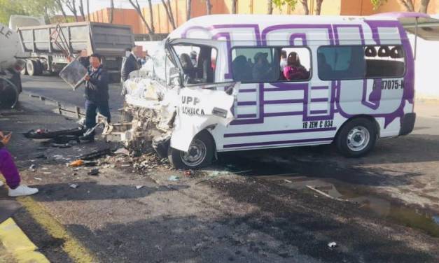 Accidente en la Pachuca-Sahagún deja 15 heridos