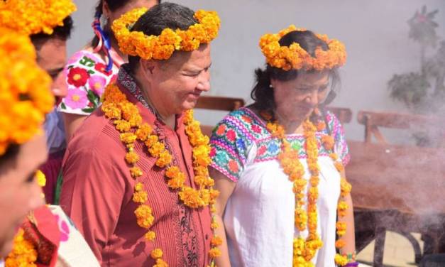 Encabeza Julio Menchaca celebración del Xantolo en Huejutla