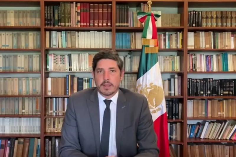 Perú expulsa al embajador mexicano Pablo Monroy