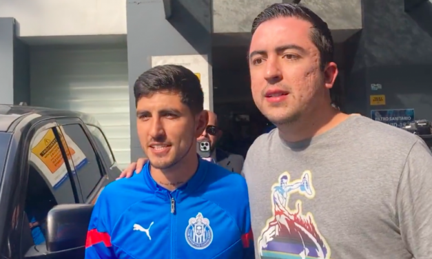 ‘Pocho’ Guzmán ya viste los colores de Chivas