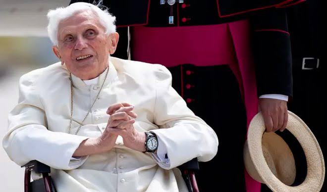 Empeora salud del Papa Benedicto XVI