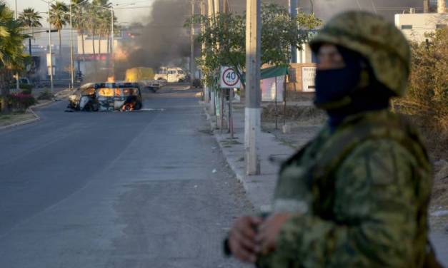 Estados Unidos pide no viajar a Sinaloa; hay toque de queda