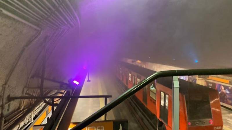 Al menos 30 personas intoxicadas por humo en la Línea 7 del Metro