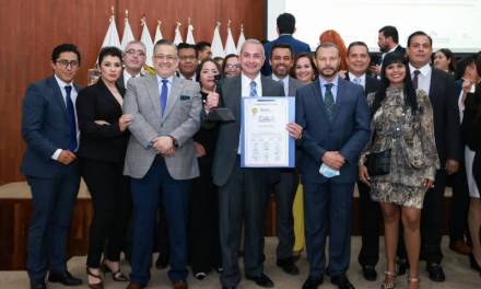 Premian a Sergio Baños por Mejor Gestión Municipal