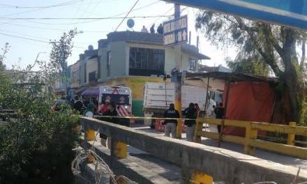 Camión atropella y mata a adolescente en Ixmiquilpan