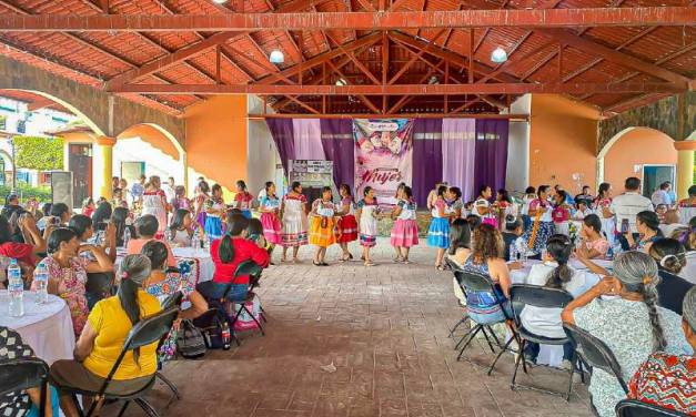 Contraloría recorre municipios de la Huasteca