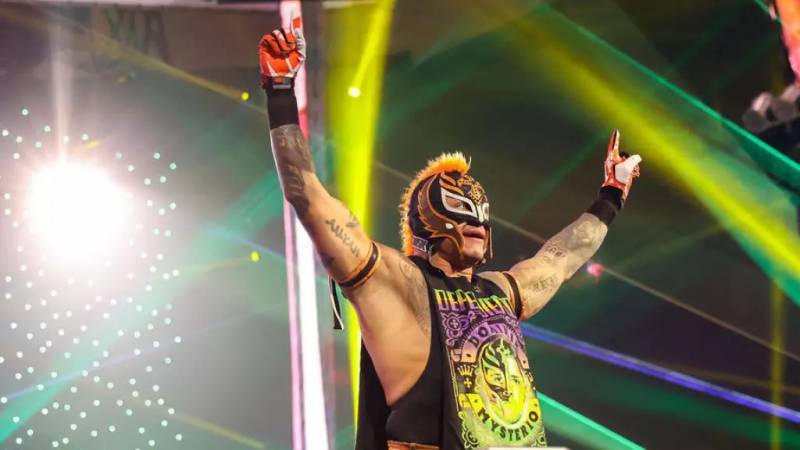 Rey Mysterio va al Salón de la Fama de la WWE