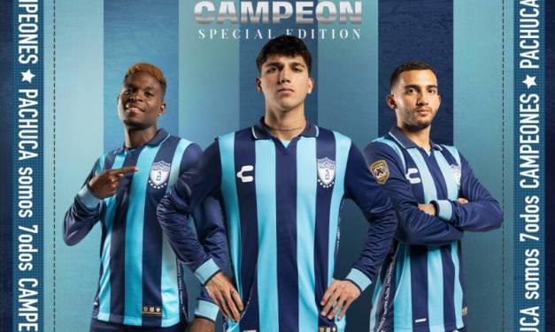 Pachuca presenta nuevo jersey conmemorativo