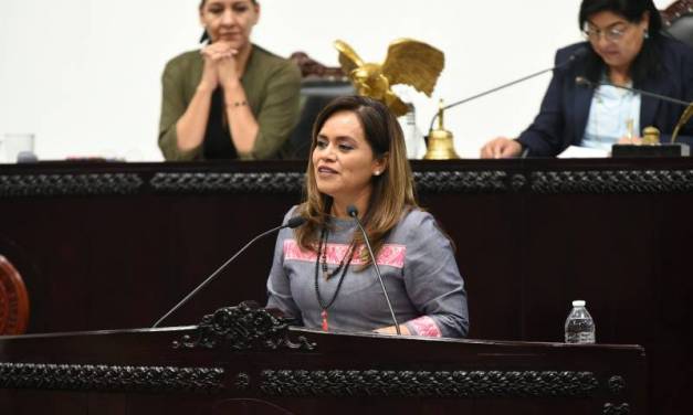 Diputada propone derogar Ley de Archivos