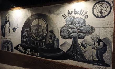 Historia, cultura y arte, destacaron en recorrido nocturno en El Arbolito