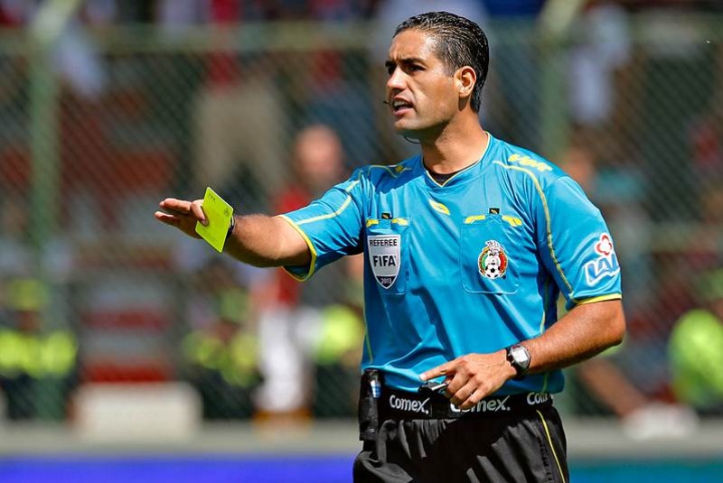 Agreden a ex árbitro internacional en Hidalgo