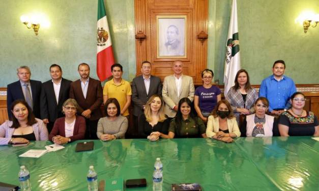 Pachuca alista convenio en favor de las mujeres