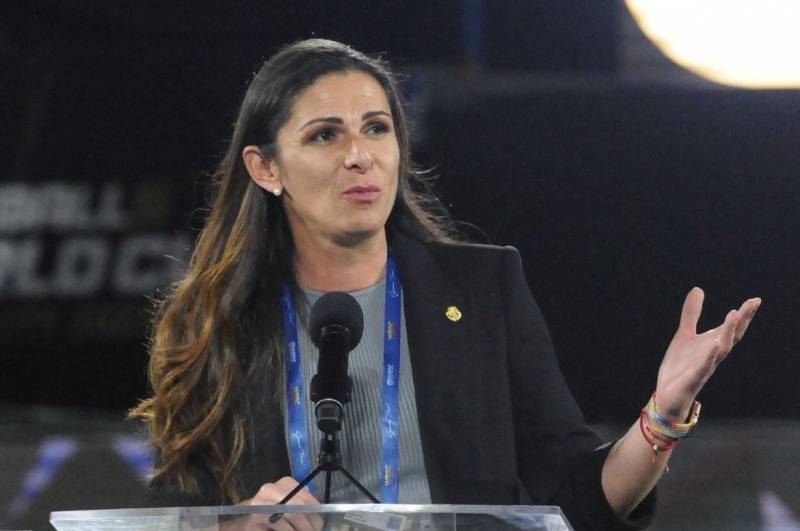 ‘Que vendan Avón’, dice Ana Guevara a atletas mexicanos