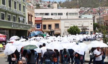 Investigan agresión a maestros del SNTE en desfile del 1 de mayo