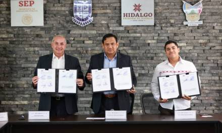 Presidencia de Pachuca firma convenio con IHJ en pro de la juventud