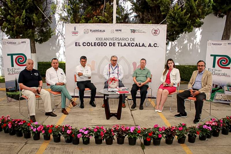 CEH participó en el aniversario de El Colegio de Tlaxcala