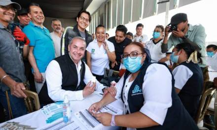 Realizan Feria de la Salud Masculina en Pachuca