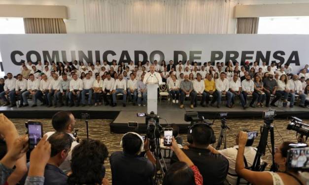 Renuncian al PRI 15 alcaldes, más de 70 síndicos, regidores y presidentes de comités municipales