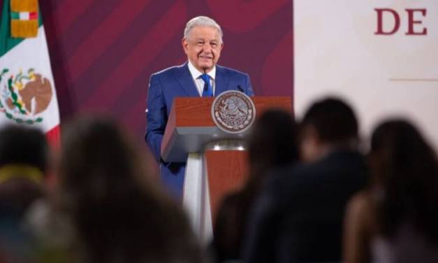 AMLO niega que Morena adelante tiempos electorales