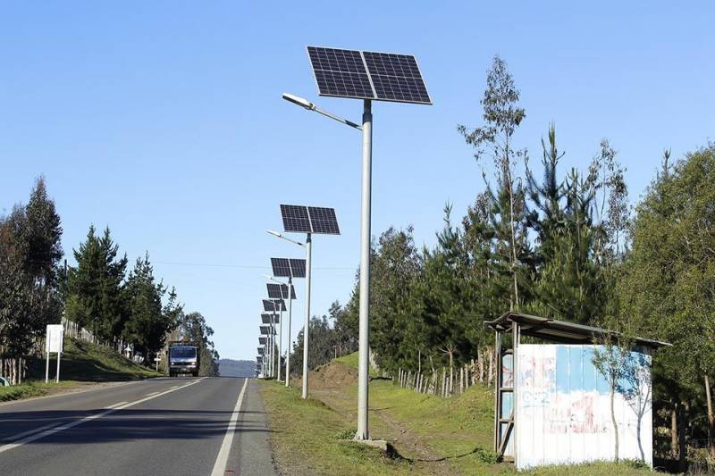 Diputados buscan que municipios migren el alumbrado público a energías renovables