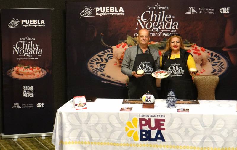 Puebla invita a disfrutar de su temporada de chiles en nogada