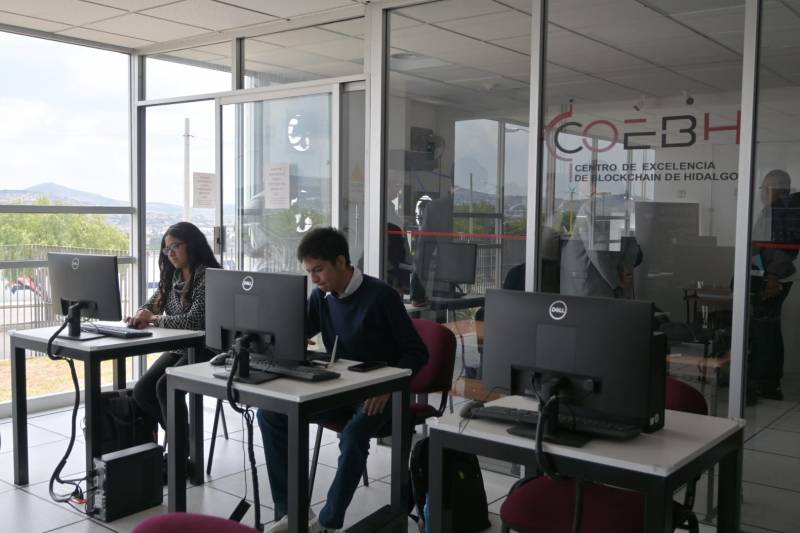Citnova destina recursos para becas de estudiantes en el extranjero