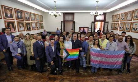 Pachuca firma convenio en pro de la diversidad sexual y de género