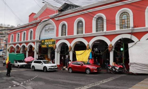 Cumple 30 años el mercado Miguel Hidalgo