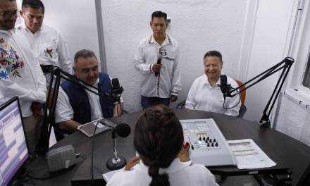 Recupera Hidalgo estación de radio para la Huasteca