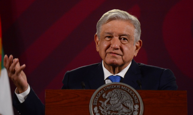 AMLO cuestiona actuar de ministro de la SCJN