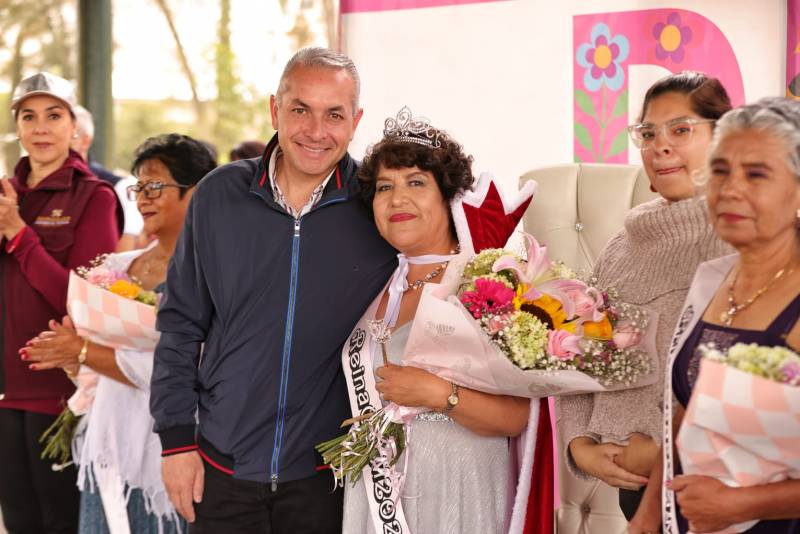 DIF Pachuca festeja a las personas mayores del municipio