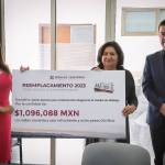 Titular del Sistema DIF Hidalgo recibe donación de más 1 mdp de la Secretaría de Hacienda