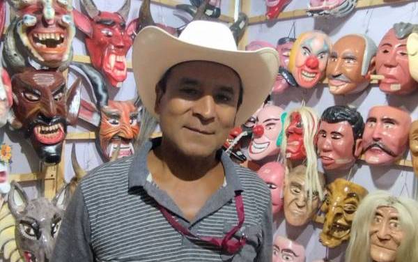 Más de 140 artesanos exhiben sus piezas en el Pabellón Artesanal de la feria
