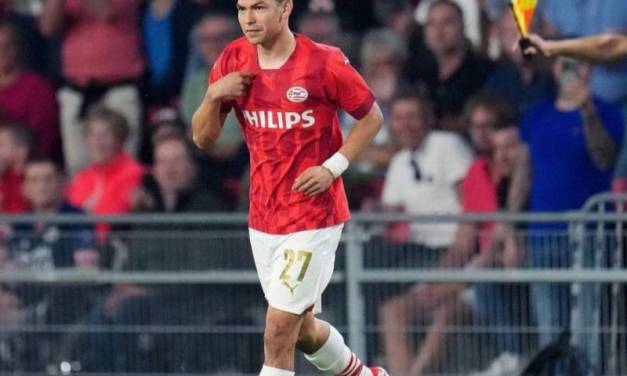 ‘Chucky’ Lozano anota hat-trick sobre Ajax
