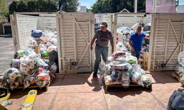 En centros de acopio se reúnen 10 toneladas de apoyo para Guerrero