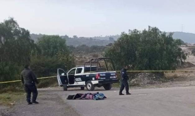 Hallan hombre encobijado en Atotonilco de Tula