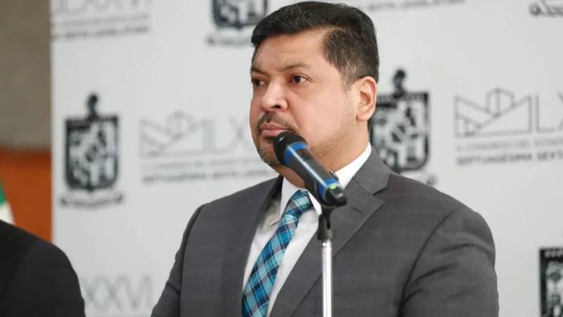 Renuncia gobernador interino de Nuevo León; regresa Samuel García