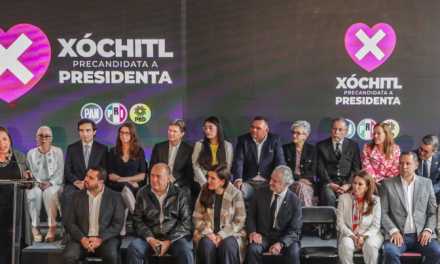 Xóchitl Gálvez presenta a su equipo de campaña
