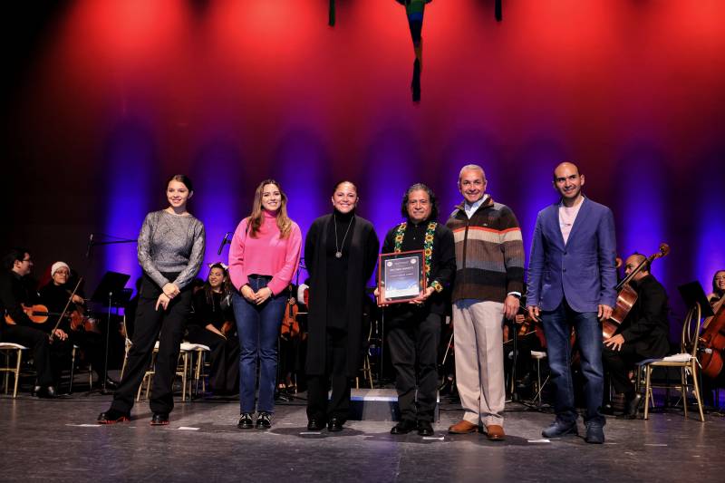 Un éxito, concierto navideño con causa del DIF Pachuca