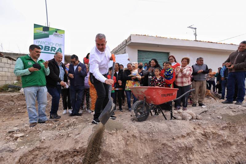 Inician en Pachuca obras de pavimentación hidráulica