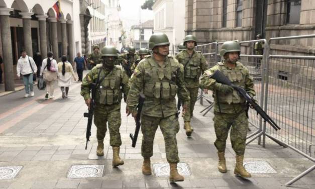 Declaran “Conflicto Armado Interno” en Ecuador; Ejército combate “terroristas”