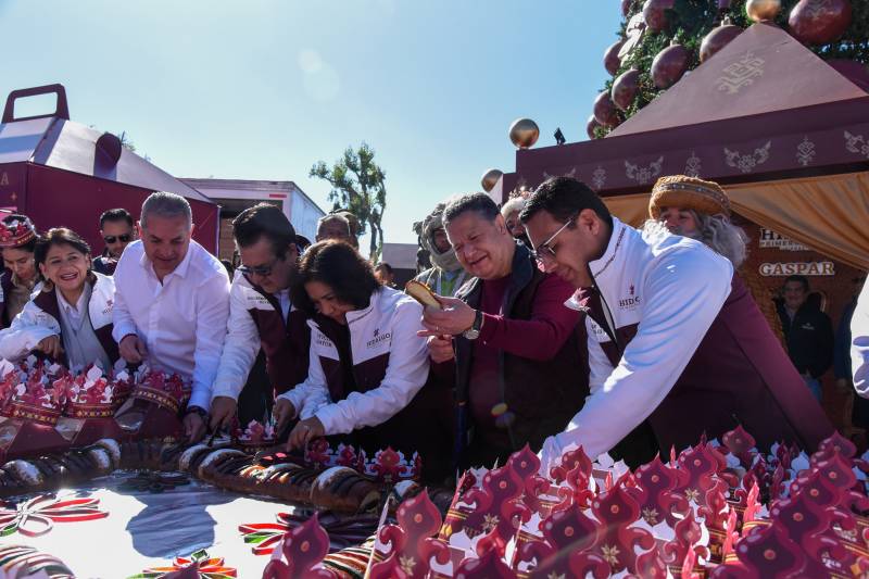 Entrega Gobierno de Hidalgo mil 700 bicicletas durante Día de Reyes