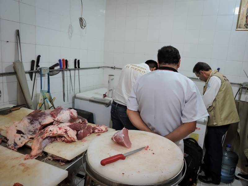 Destruyen 3 mil kilos de pollo que no cumplían normatividad sanitaria