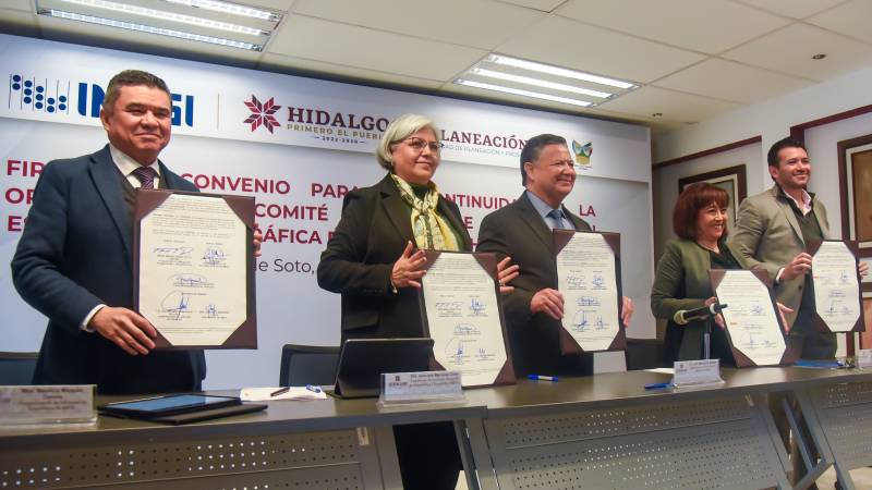 Julio Menchaca firmó un convenio de colaboración con INEGI