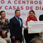 Entregan equipamiento a Centros Gerontológicos y Casas de Día de Hidalgo