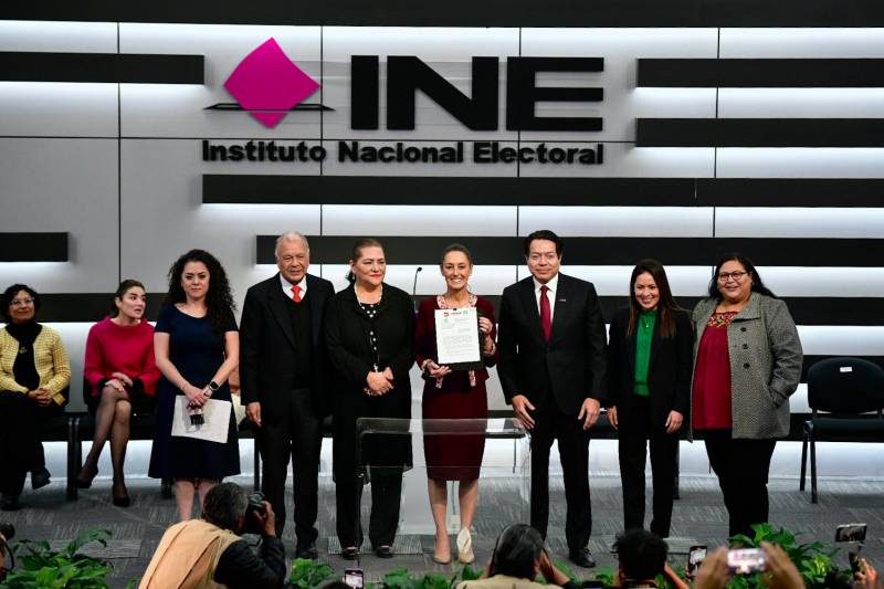 Claudia Sheinbaum registra formalmente su candidatura ante el INE