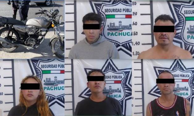 Detienen a 5 personas por el robo de una motocicleta en Pachuca