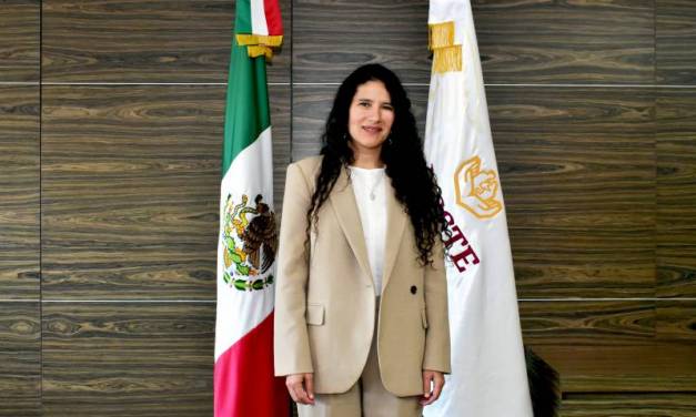 Nombran a Bertha Alcalde como nueva directora del Issste