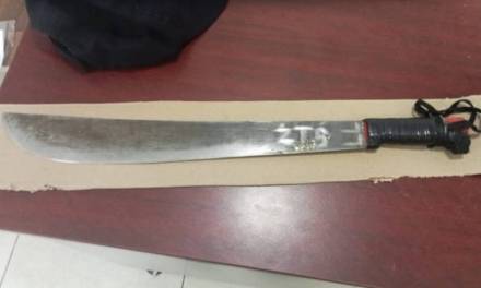 Menor portaba machete en La Raza; fue detenido